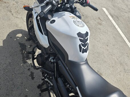 2012 Yamaha XJ6 (FZ6R), белый, 479000 рублей, вид 5