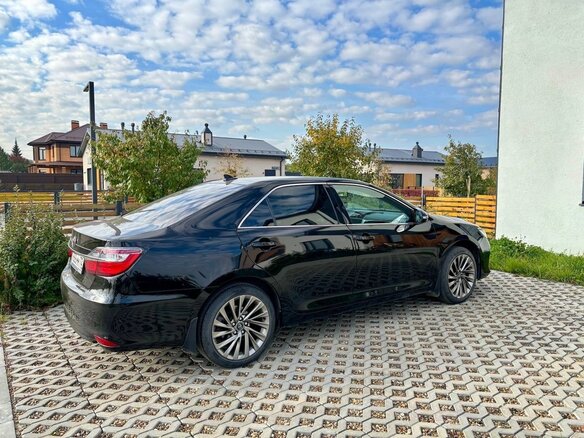 2017 Toyota Camry US Market VII (XV50) Рестайлинг, чёрный, 2300000 рублей - вид 2