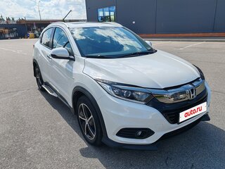 2021 Honda Vezel I Рестайлинг, белый, 2090000 рублей, вид 3