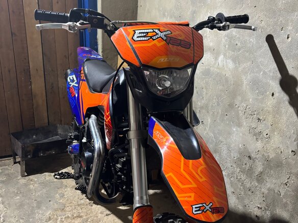 2023 BSE EX 125, оранжевый, 80000 рублей