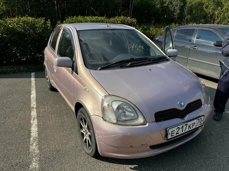 Toyota Vitz I (P10)