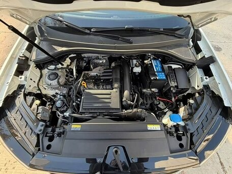 2023 Volkswagen Tayron I Рестайлинг, белый, 2650000 рублей, вид 3