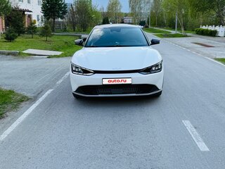 2022 Kia EV6 Long Range I, белый, 5400000 рублей, вид 3