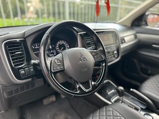 2018 Mitsubishi Outlander III Рестайлинг 2, синий, 1580000 рублей, вид 5