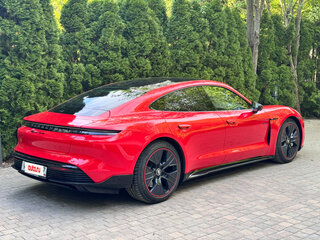 2020 Porsche Taycan Turbo I, чёрный, 7500000 рублей, вид 3