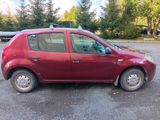 2014 Renault Sandero I, красный, 450000 рублей, вид 2