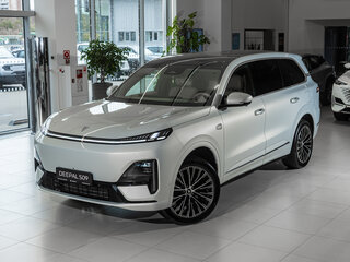 2026 Changan Deepal S09, серебристый, 7039900 рублей, вид 2