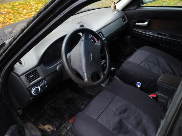 2008 Lada (ВАЗ) Priora I, чёрный, 150000 рублей - вид 7