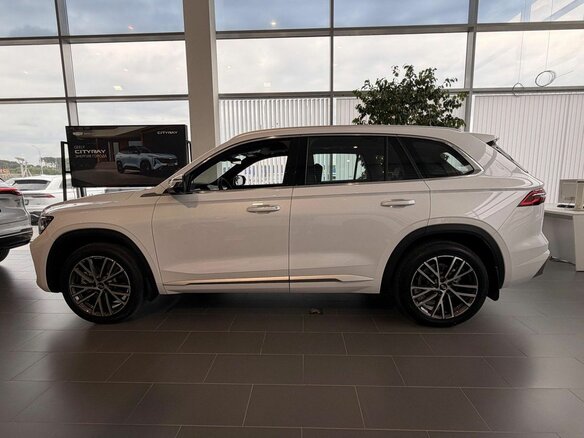 2026 Geely Monjaro I Рестайлинг, белый, 4954990 рублей - вид 10