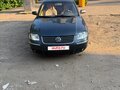 2002 Volkswagen Passat B5 Рестайлинг, синий - вид 1