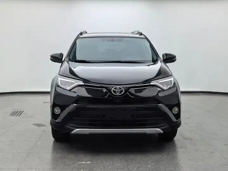 2017 Toyota RAV4 IV (XA40) Рестайлинг, чёрный, 2046040 рублей, вид 2