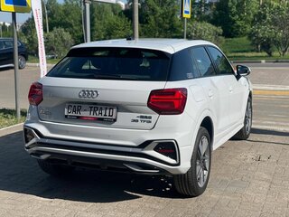 2025 Audi Q2 L 35 TFSI I Рестайлинг, белый, 3650000 рублей, вид 5