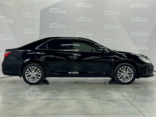 2016 Toyota Camry VII (XV50) Рестайлинг, чёрный, 2050000 рублей, вид 2