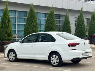 2022 Volkswagen Polo VI, белый, 1680000 рублей, вид 4