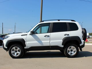 2026 Lada (ВАЗ) Niva Travel I Рестайлинг, белый, 1621900 рублей, вид 2