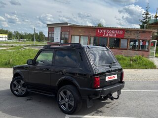 2020 Lada (ВАЗ) 2121 (4x4) Urban I Рестайлинг (2020), чёрный, 750000 рублей, вид 4