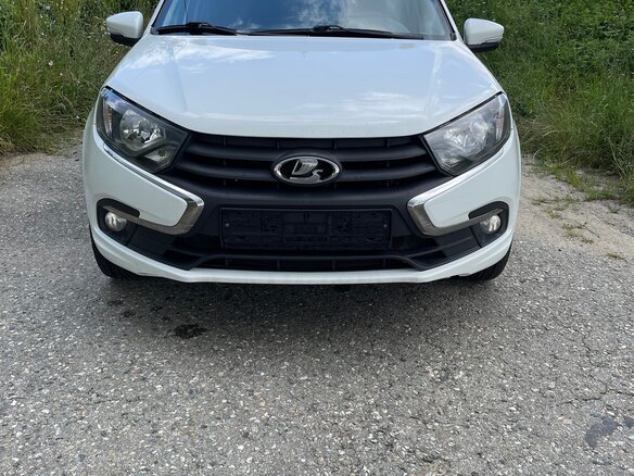 2020 Lada (ВАЗ) Granta I Рестайлинг, белый, 830000 рублей - вид 3