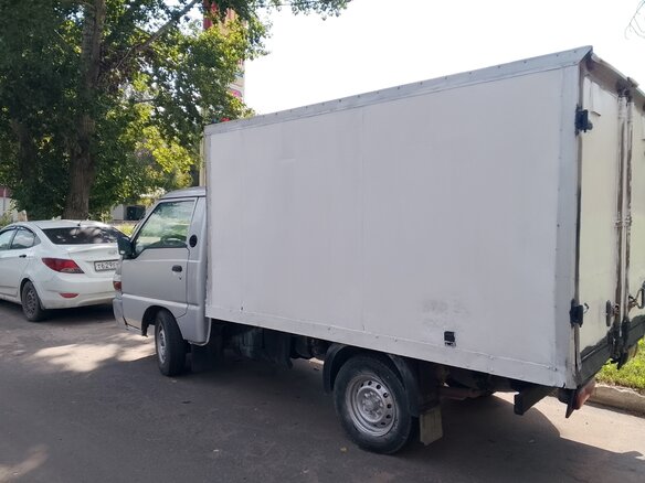 2011 Hyundai Porter, серебристый, 450000 рублей - вид 2