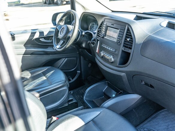 2016 Mercedes-Benz Vito 119 BlueTEC L2 III (W447), чёрный, 3200000 рублей - вид 8