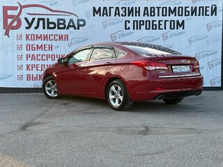 2013 Hyundai i40 I, красный, 1175000 рублей, вид 4