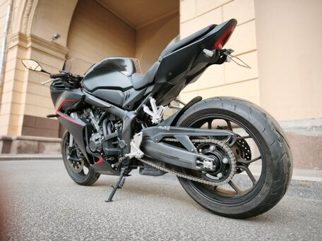 2024 Honda CBR 650R, чёрный, 980000 рублей, вид 2