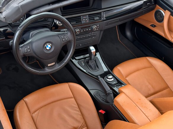 2008 BMW 3 серии 325i V (E90/E91/E92/E93), чёрный, 2400000 рублей - вид 12