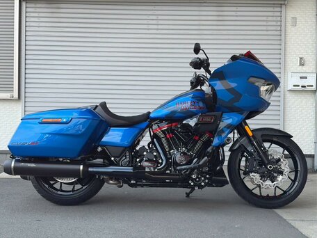 2026 Harley-Davidson CVO Road Glide ST, синий, 5699000 рублей, вид 2