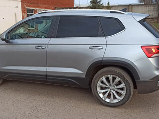 2021 Volkswagen Taos I, серый, 2400000 рублей, вид 4