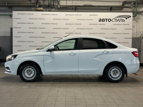 2018 Lada (ВАЗ) Vesta I, белый, 669000 рублей, вид 2