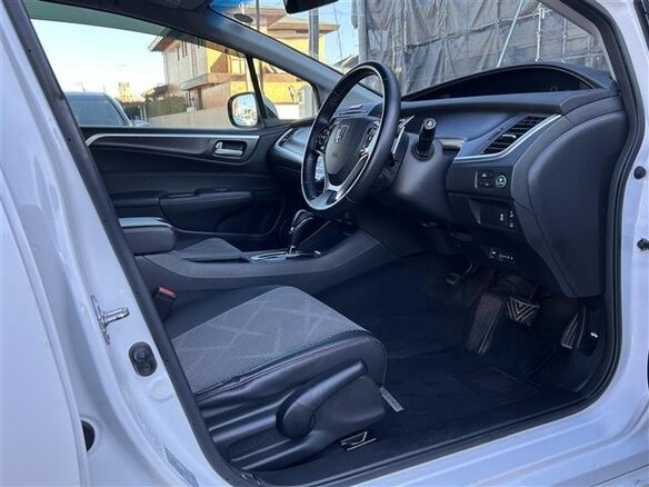 2019 Honda Jade I Рестайлинг, белый, 1530000 рублей - вид 10