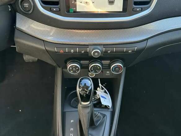 2026 Lada (ВАЗ) Vesta I Рестайлинг (NG), белый, 1730000 рублей - вид 18