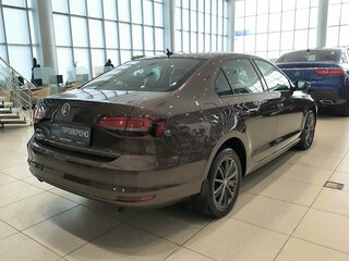 2016 Volkswagen Jetta VI Рестайлинг, коричневый, 1350000 рублей, вид 5