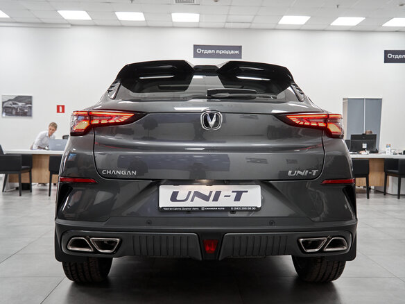 2024 Changan UNI-T I, серый, 3309900 рублей - вид 2
