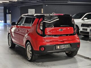 2018 Kia Soul II Рестайлинг, красный, 1650000 рублей, вид 4