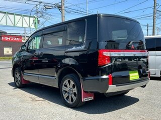 2022 Mitsubishi Delica D:5 I Рестайлинг, чёрный, 2900200 рублей, вид 4