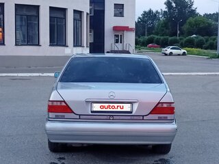 1994 Mercedes-Benz S-Класс 320 III (W140) Рестайлинг, серебристый, 530000 рублей, вид 5
