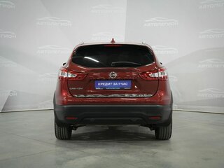 2017 Nissan Qashqai II, красный, 1830000 рублей, вид 5