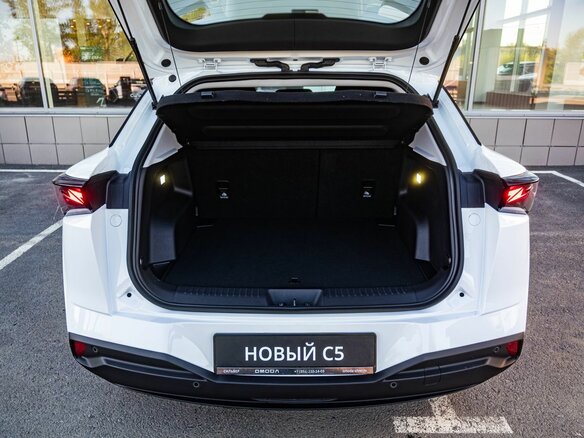 2026 Omoda C5 II, белый, 2375010 рублей - вид 24