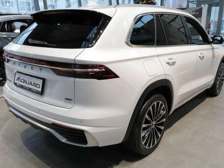 2026 Geely Monjaro I Рестайлинг, белый, 4954990 рублей, вид 4