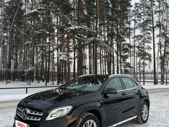 2018 Mercedes-Benz GLA 200 I (X156) Рестайлинг, чёрный, 2800000 рублей - вид 1