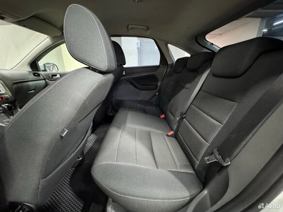 2009 Ford Focus II Рестайлинг, серебристый, 750000 рублей - вид 24