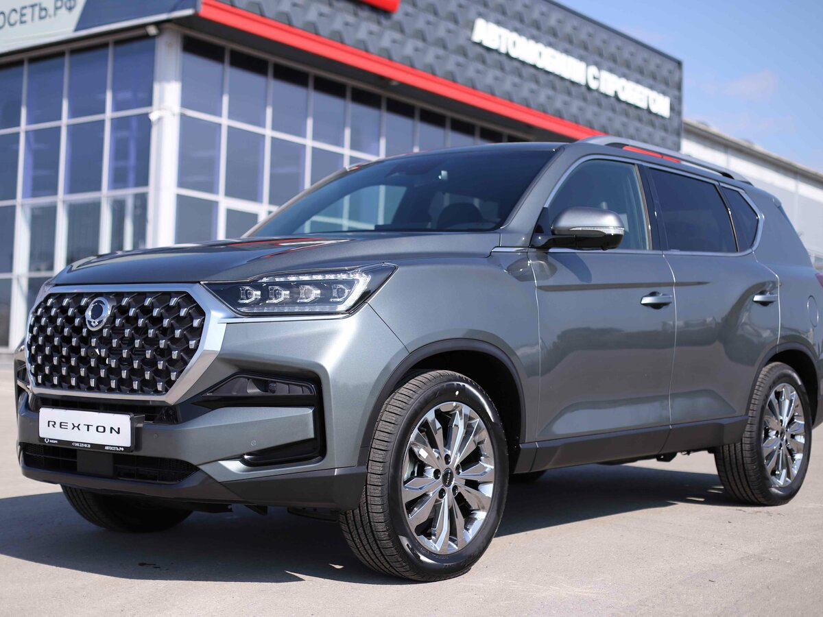 Открыть фотографии: KGM Rexton