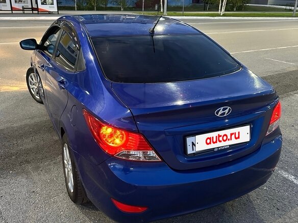 2012 Hyundai Solaris I, синий, 830000 рублей - вид 2