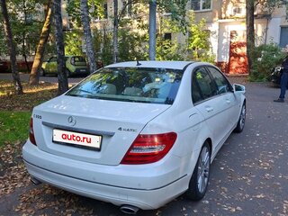 2012 Mercedes-Benz C-Класс 300 III (W204) Рестайлинг, белый, 1500000 рублей, вид 2