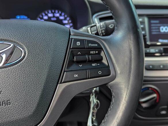 2019 Hyundai Solaris II, белый, 999000 рублей - вид 19