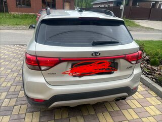 2018 Kia Rio X-Line IV, бежевый, 1300000 рублей, вид 4
