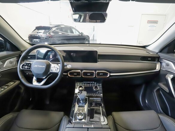 2026 Jetour X70+ I Рестайлинг, чёрный, 3399000 рублей - вид 16