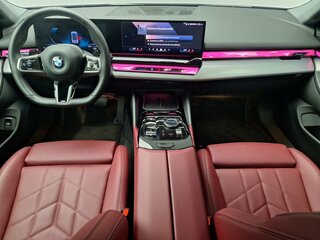 2024 BMW 5 серии 520i VIII (G60/G61/G68), серый, 6820000 рублей, вид 4