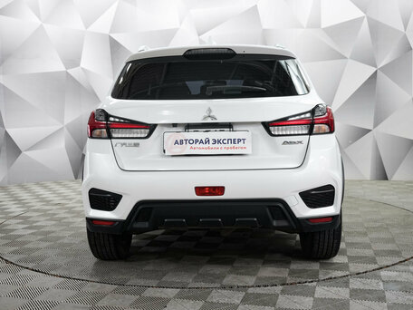 2022 Mitsubishi ASX I Рестайлинг 3, белый, 2171000 рублей, вид 4