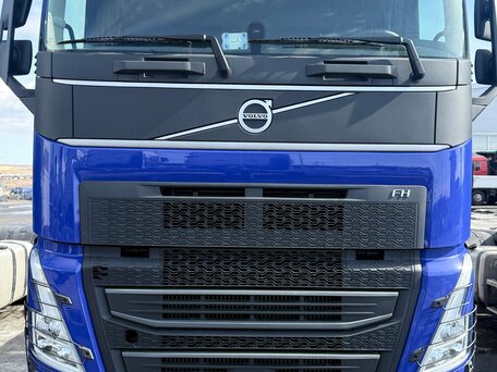 2022 Volvo FH, синий, 21200000 рублей, вид 1